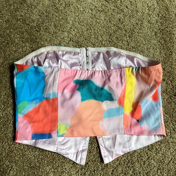 Top - Picture 3 of 4